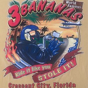 3 Bananas Restaurant & Bar Crescent City FL Parrot Biker T-Shirt Yellow Large